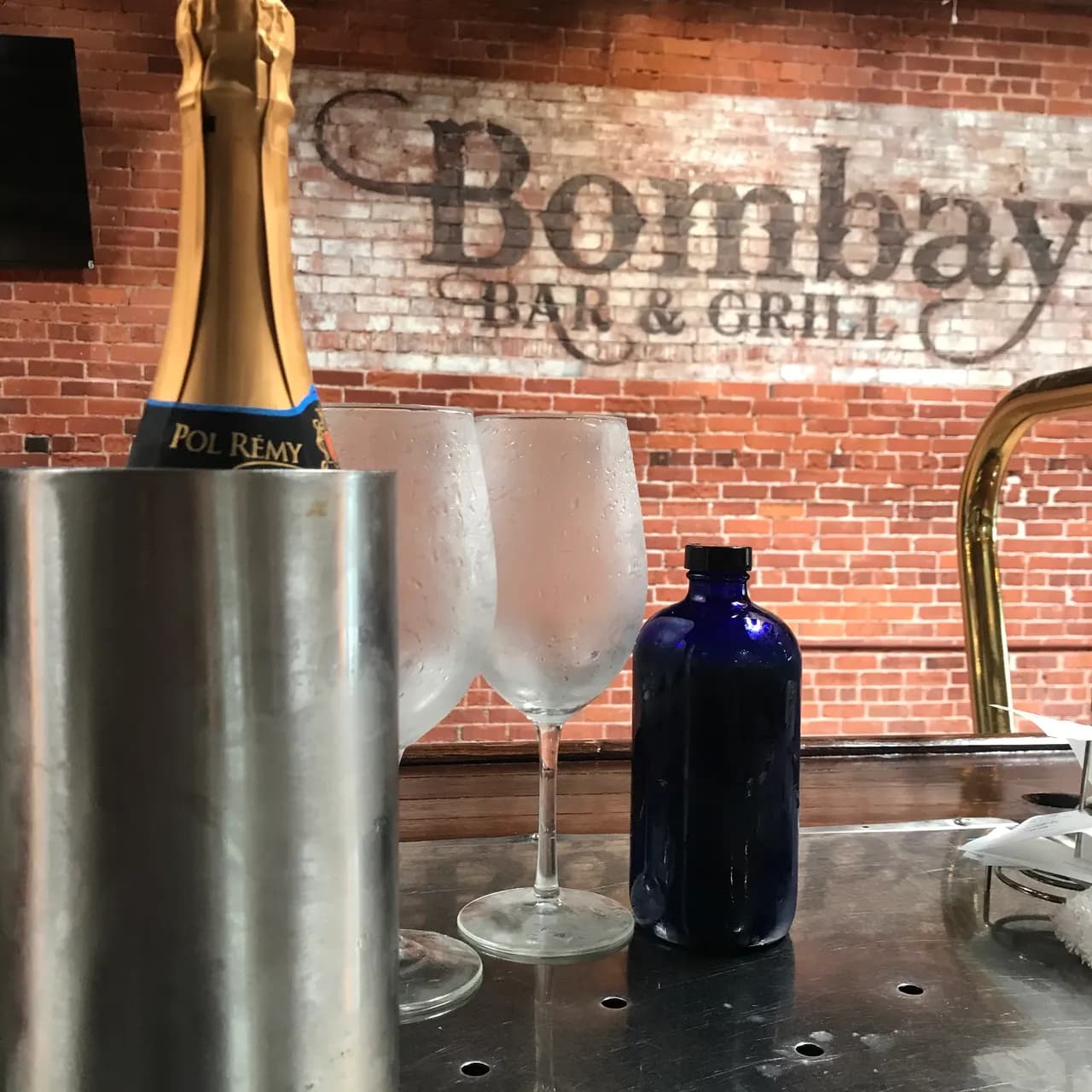 Bombay bar& grill