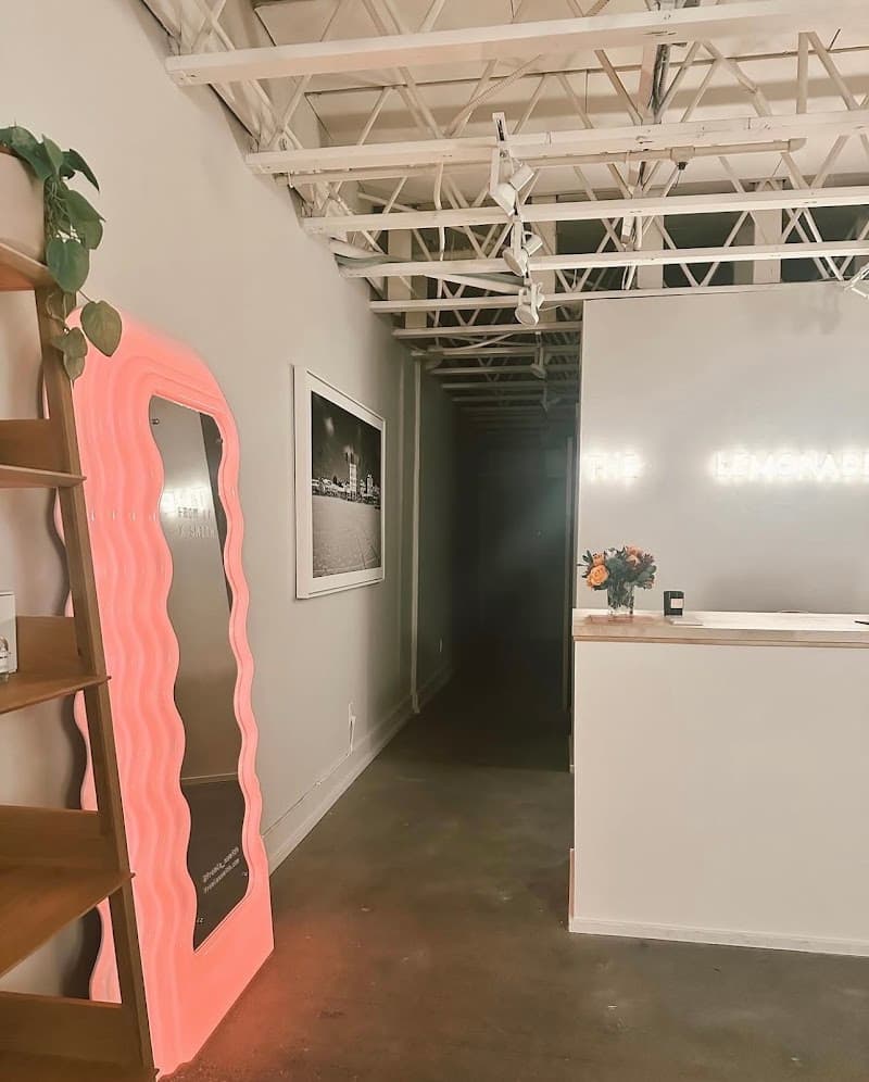 THE LEMONADE LAB® Sugaring + Skincare Studio